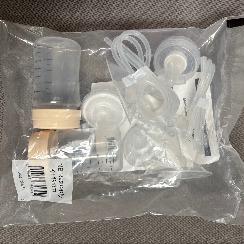 Brand New S2 Premier Spectra Pink Electric Breast Pump with extra flanges& parts - Picture 4 of 4